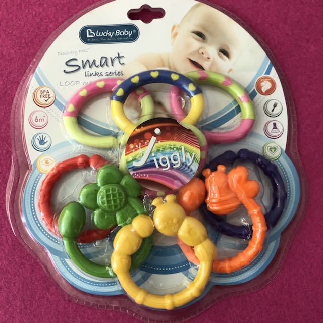 baby links toy