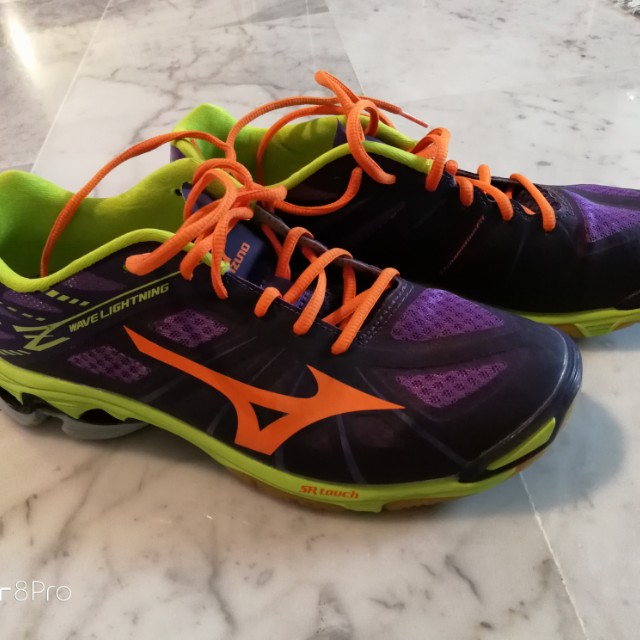 Mizuno wave lightning z2 purple best sale