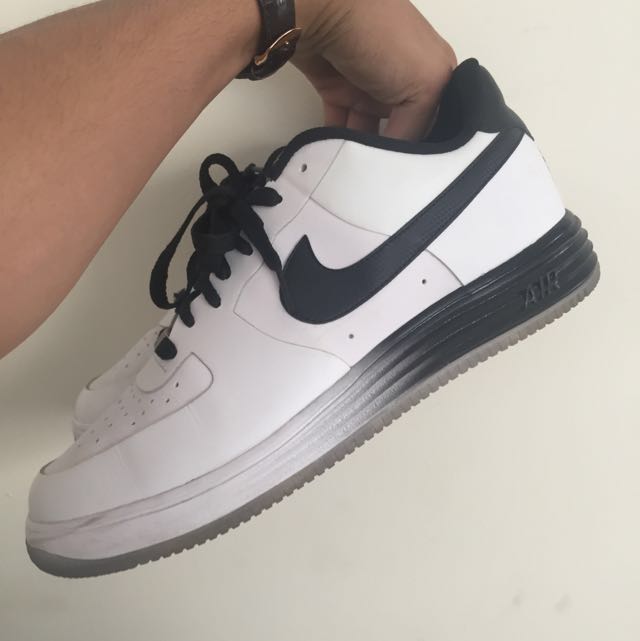 Air force one luna store