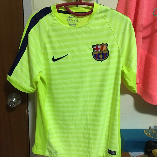 barcelona neon jersey