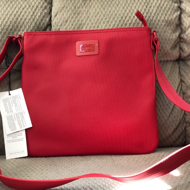 lacoste sling bag for female