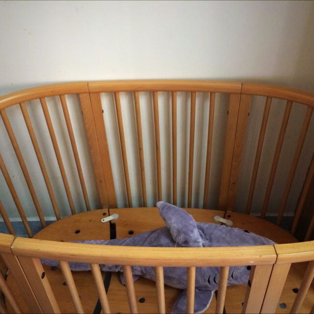Used stokke crib cheap