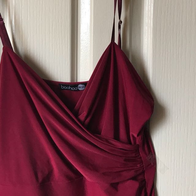 Boohoo night red dress top