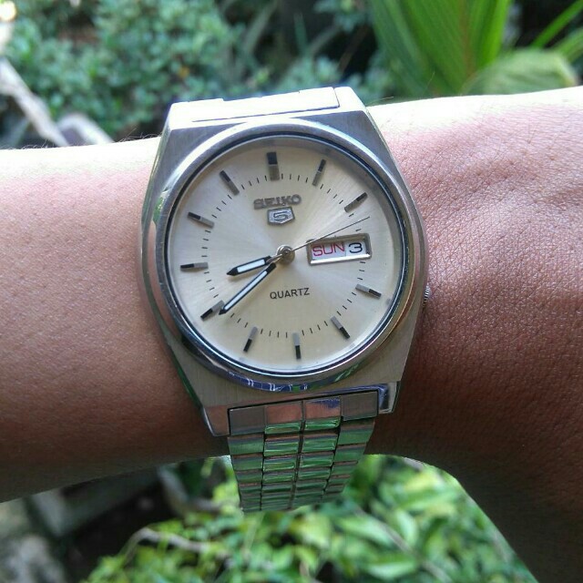 Seiko 5 quartz water resistant store