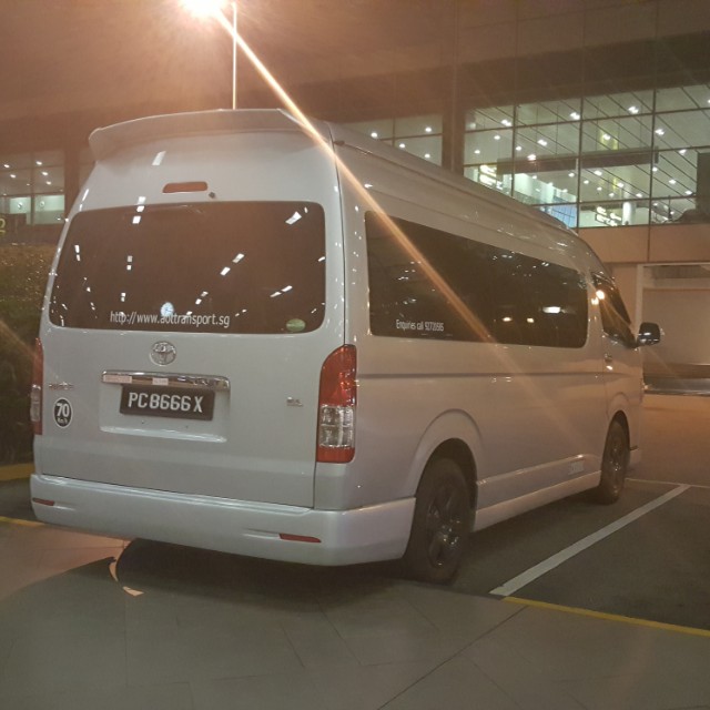 Toyota Hiace Home Services Others On Carou - Air Conditioning Curtain Toyota Hiace