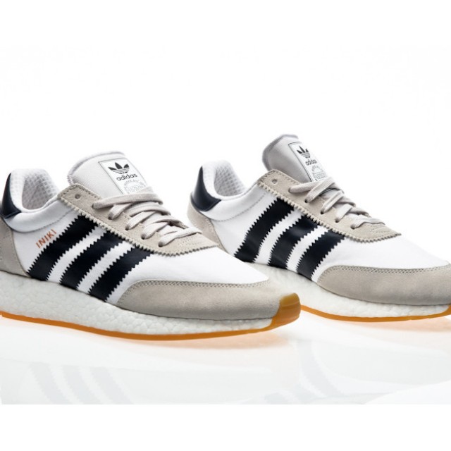 Adidas Iniki Runner White/Navy BNIB UK8.5 US9, Men's Fashion, Footwear on  Carousell