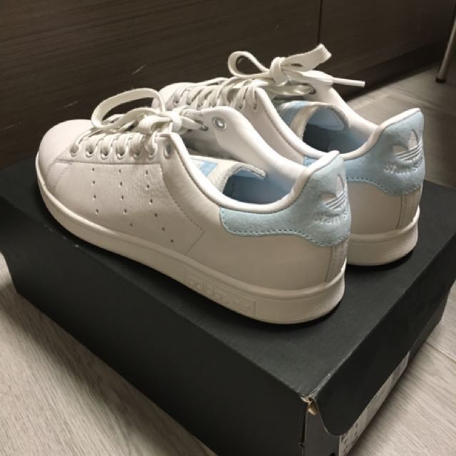 baby blue stan smith