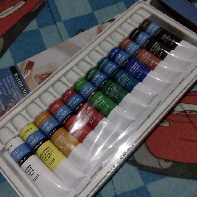 ART NATION Watercolor Starter Set, Hobbies & Toys, Stationary & Craft