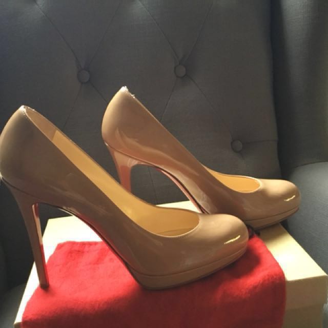 louboutin new simple pump