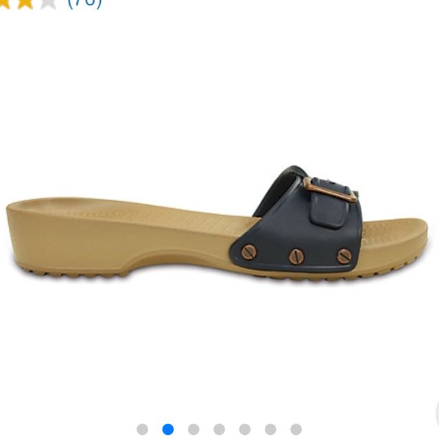Crocs sarah 2025 sandals