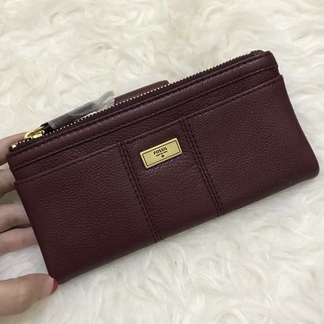 Fossil sales ella clutch