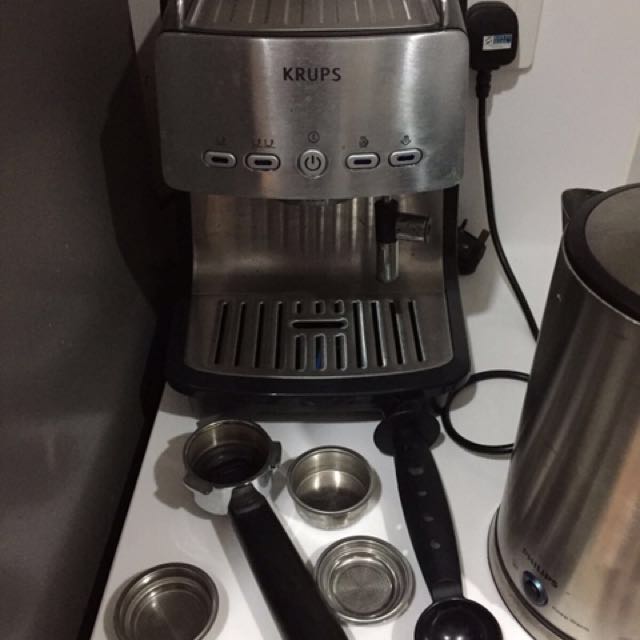 Krups Coffee Machine Krups XP4050 1200Watt 15BarPump Programmable