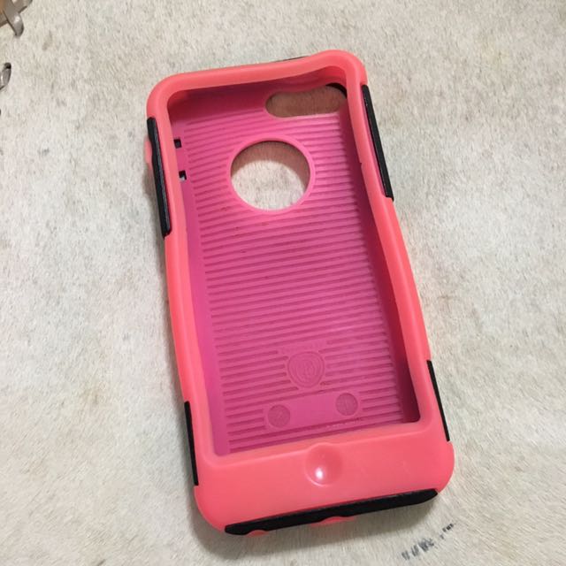 Original Targus Iphone 5/5s Cover (Category: iPhone 12 Series) located in Quezon City. Submitted by beah07 (Listing ID 142217117, Image 3). Description: .