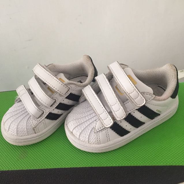 Preloved Adidas Baby Superstar Size 5k Original Bayi Anak Lainnya Di Carousell