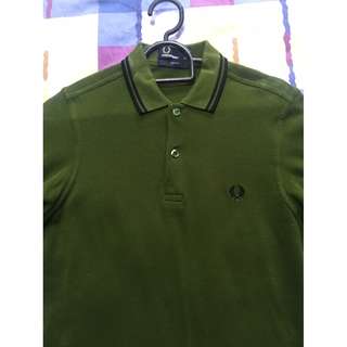 FRED PERRY POLO SHIRT Size XS GREEN