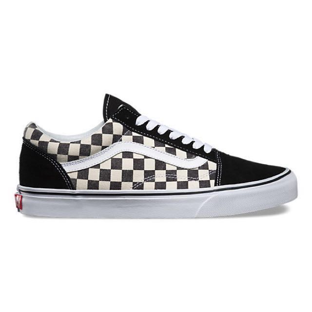 Checkerboard old shop skool vans