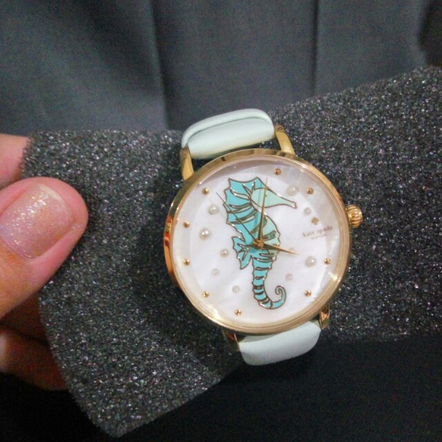 Kate Spade Women s Metro Seahorse MINT Leather Watch KSW1102