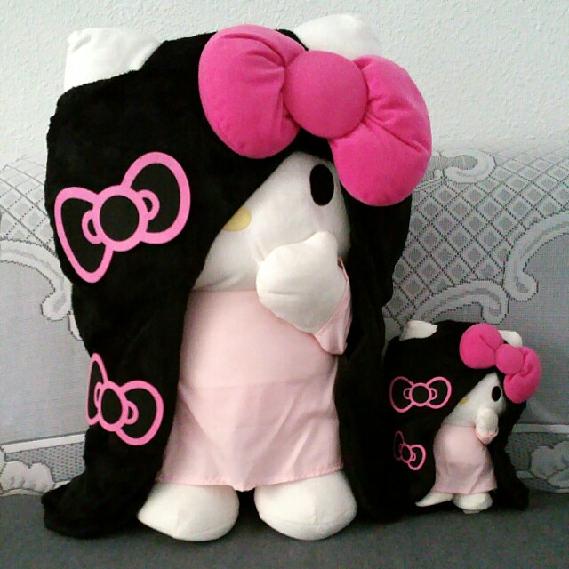 hello kitty vampire plush
