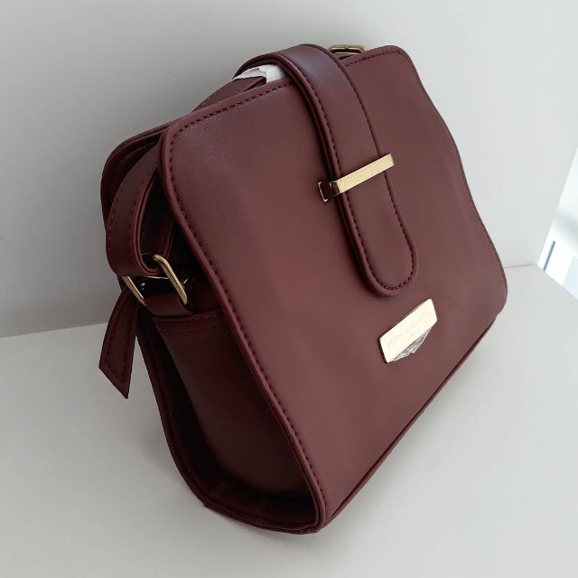 Gaby sling bag sophie martin 2025