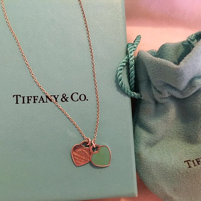Return to Tiffany® Red Double Heart Tag Pendant in Silver, Small | Tiffany  & Co.