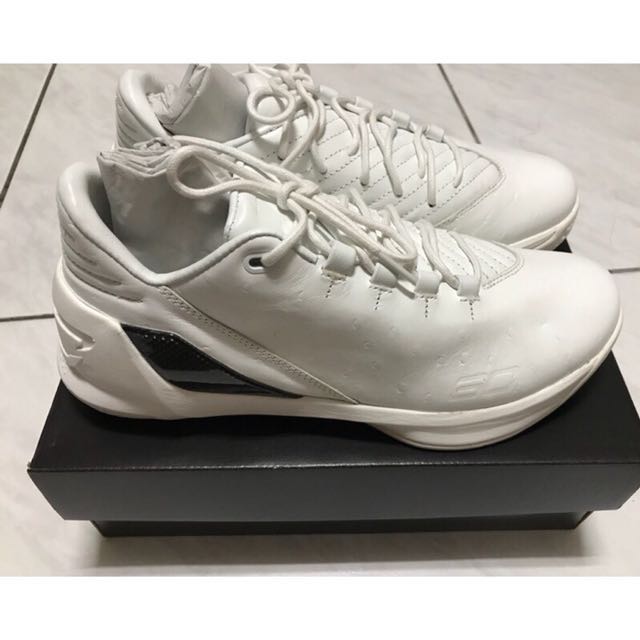 UA UNDER ARMOUR Curry 3 Lux low SC30 1299663