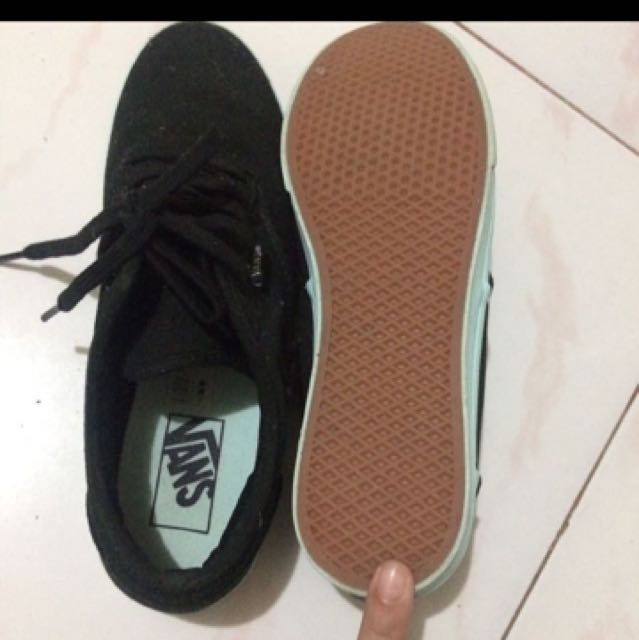 vans shoes with bubble gum sole