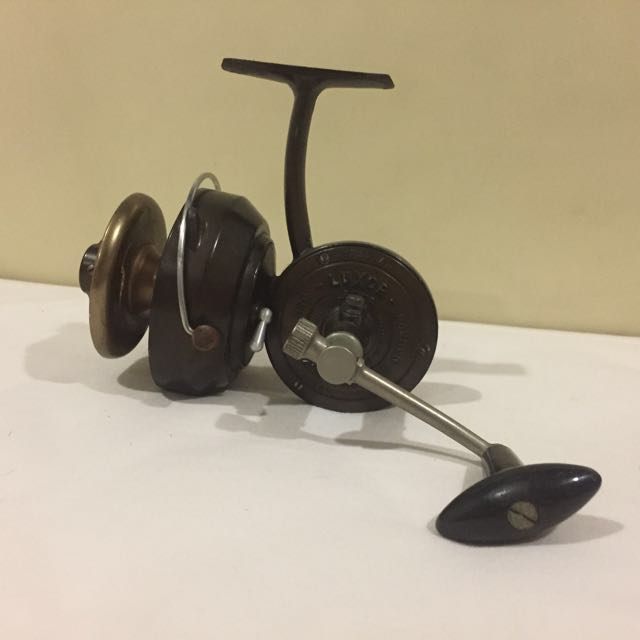 Vintage Luxor Fishing Reel circa. 1955, Hobbies & Toys, Memorabilia