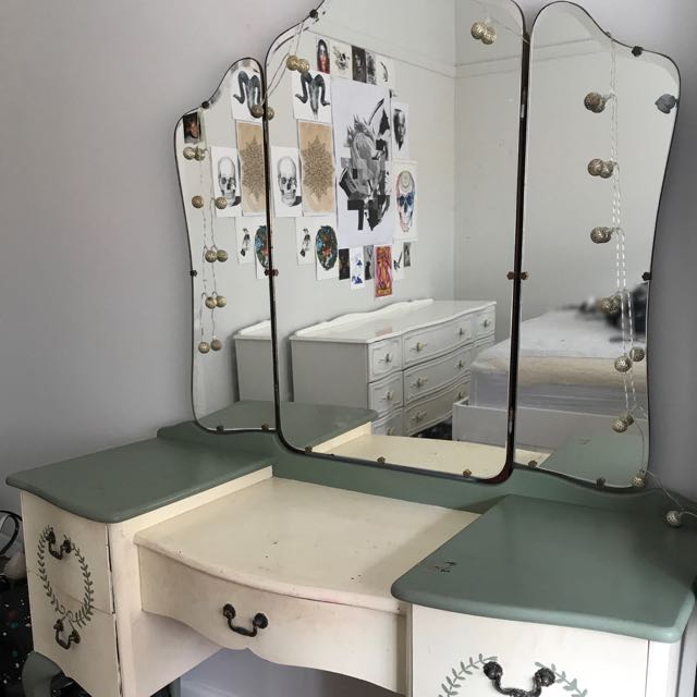 Vintage Vanity Makeup Dresser Desk On Carousell