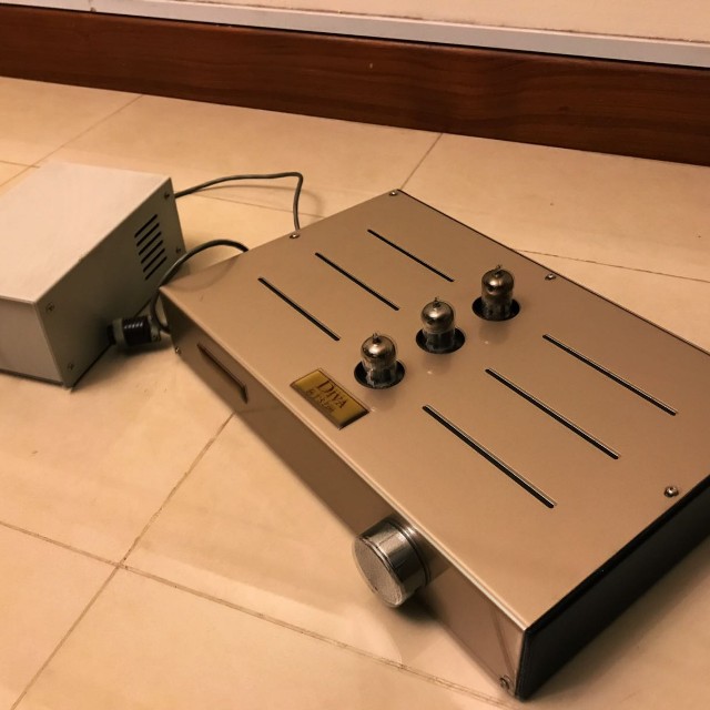 Wts Mint Condition Diva M7 Tube Pre Amp Bulletin Board Looking For On Carousell