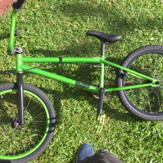 Bmx MirraCo, Sports Equipment, Bicycles 