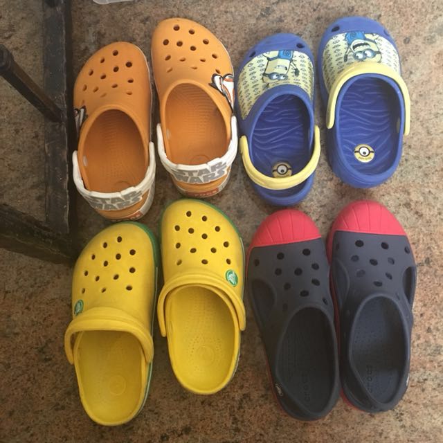 yellow crocs size 10