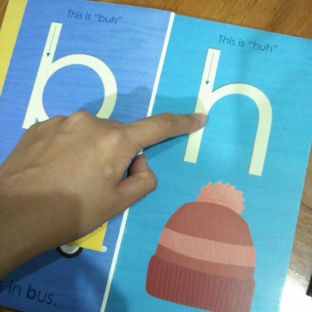 Montessori Letter and Alphabet Tracing Book, Hobbies &amp; Toys, Books ...
