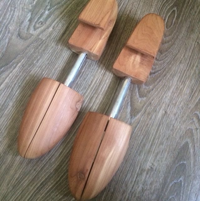 Muji Cedar Wood Shoe Tree Pair, Men's 