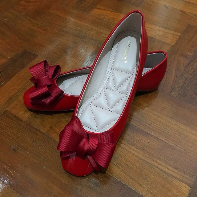 Red Ribbon Ballet Flats Women s Fashion Footwear Flats on Carousell