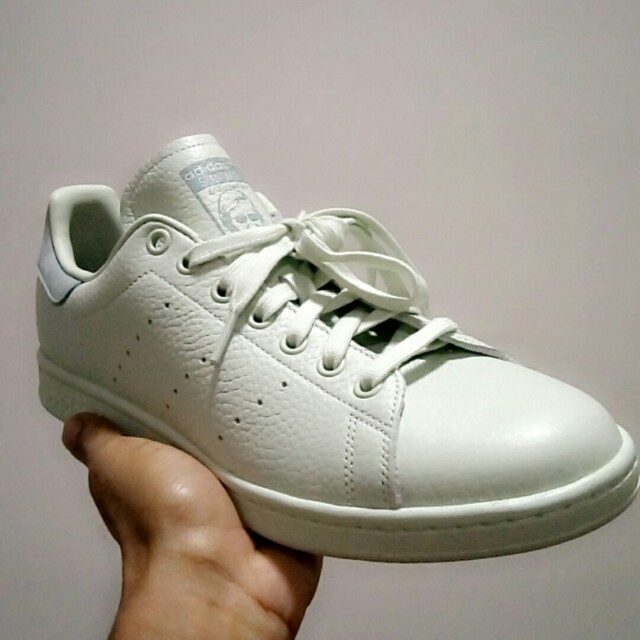 Stan smith on sale linen green