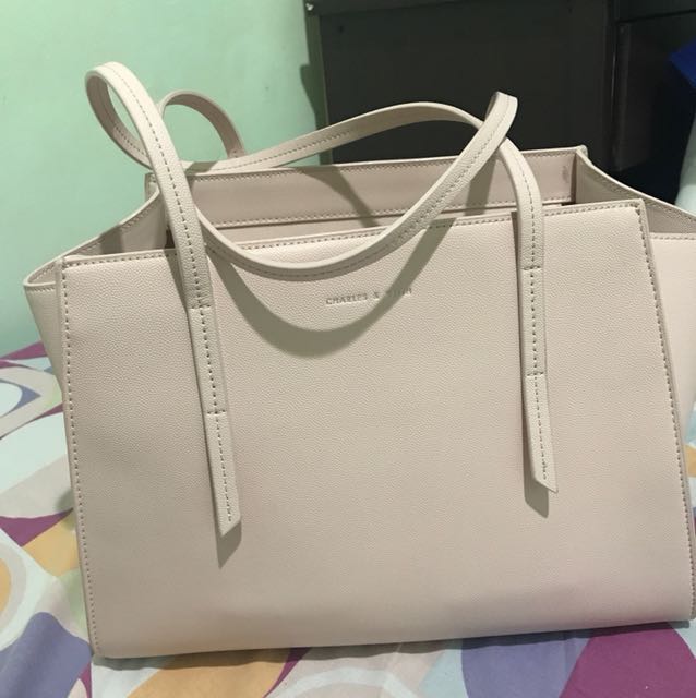 charles and keith light pink bag