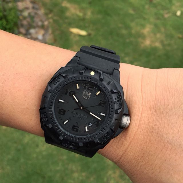 Luminox sentry outlet review