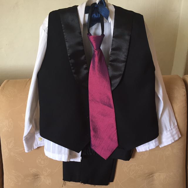 5 year old boy wedding outfit
