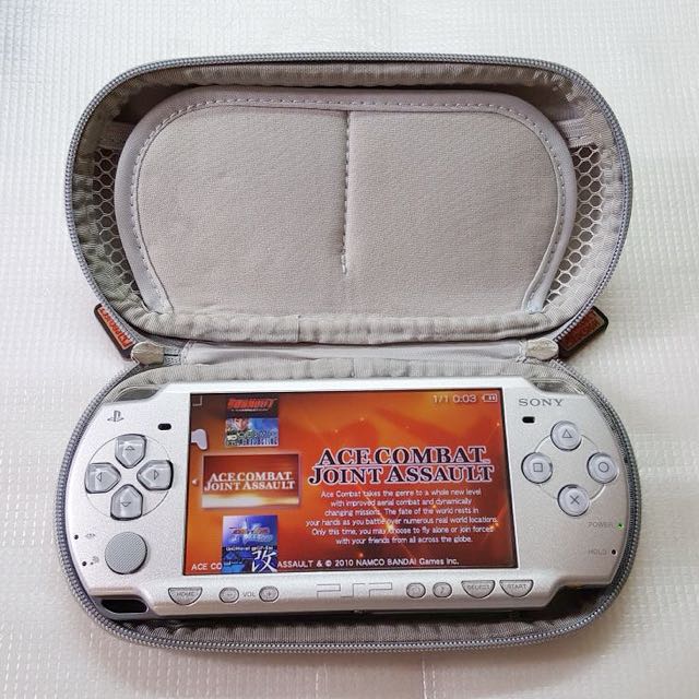 SLIVER PSP 2000 FOR SALE, Video Gaming, Video Game Consoles, Others on
