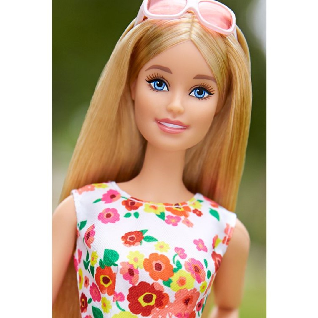 The Barbie Look Barbie Doll Park Pretty Mainan Game Alat