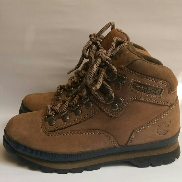 sepatu hiking timberland