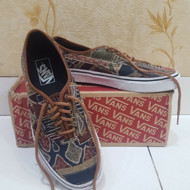 Vans authentic geo weave deals