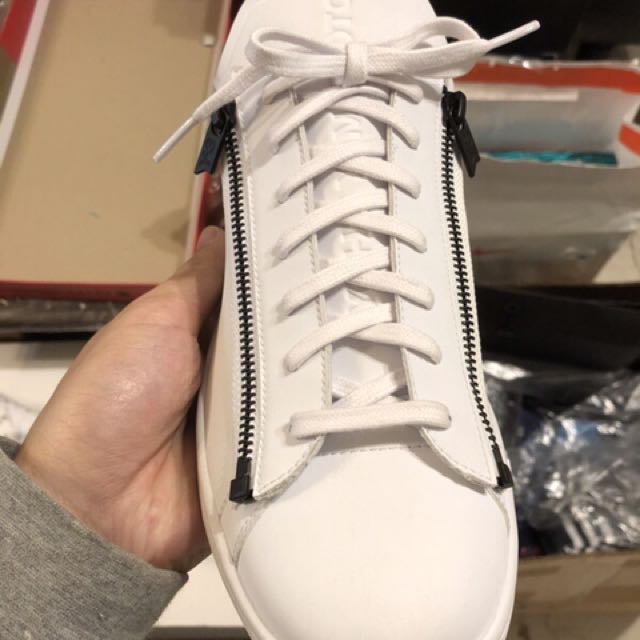 Y3 on sale stan zip