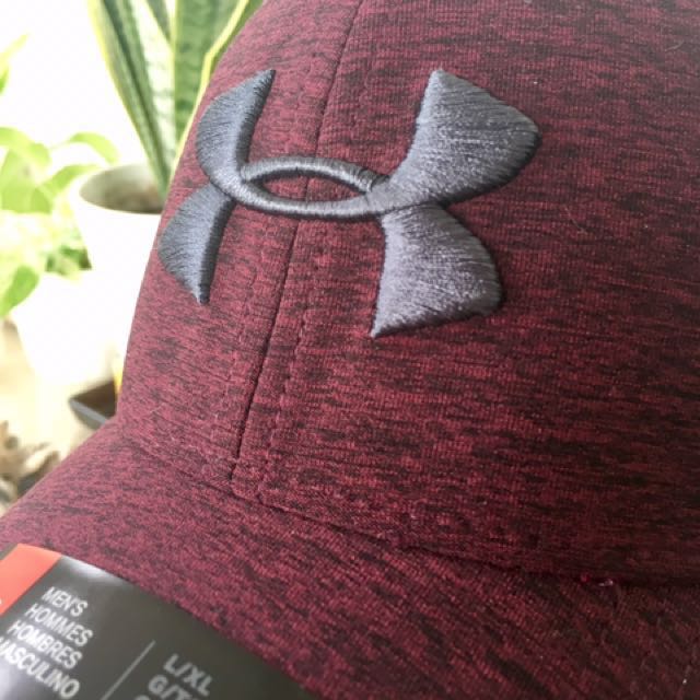 Under armour twist hotsell tech closer cap