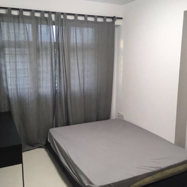 (Category: ) located in . Submitted by emilykkc (Listing ID 142433708, Image 1). Description: .
