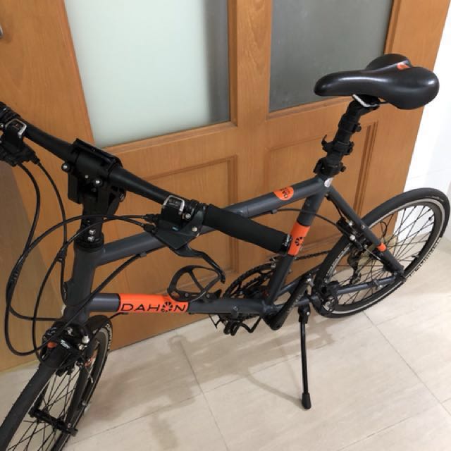 Dahon dash sale d18