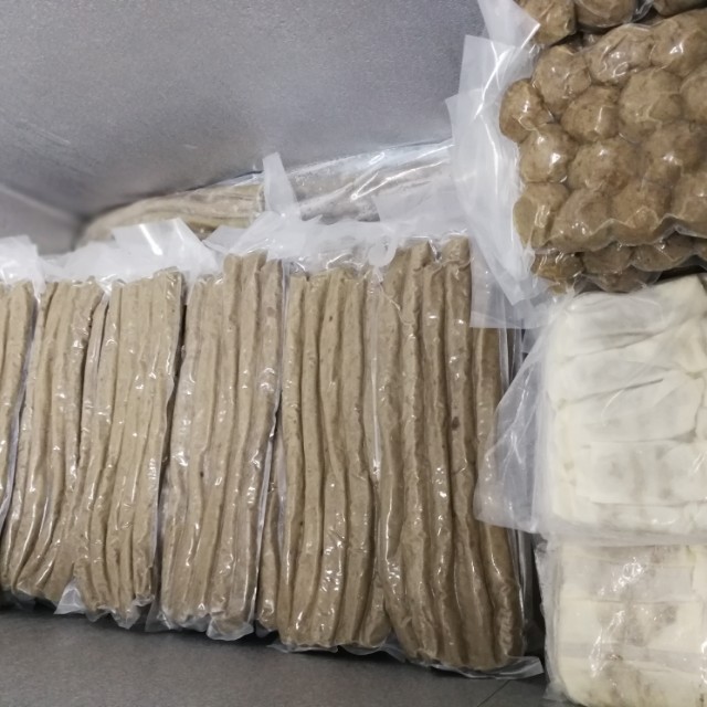Keropok Lekor Original Terengganu Lekor Cheese Ball Sata Goreng Frozen Food Drinks Instant Food On Carousell