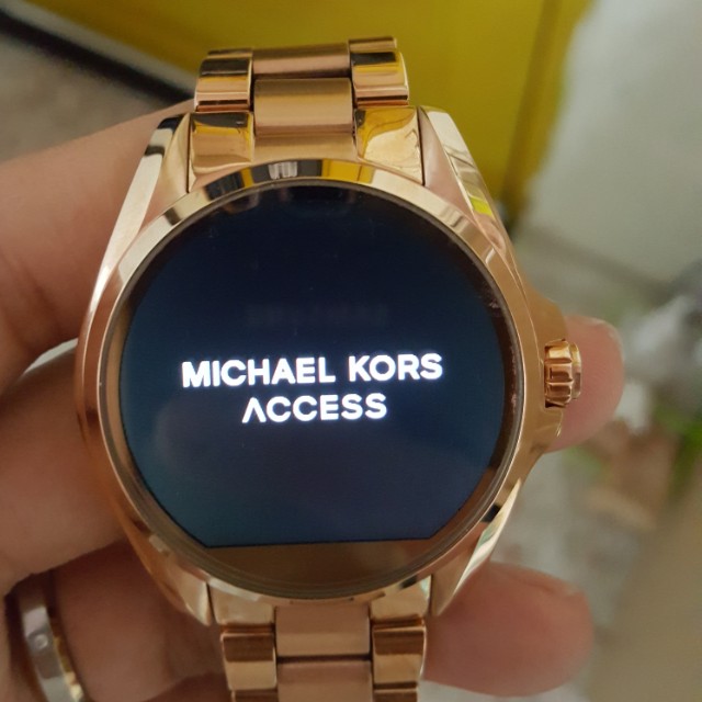 mk bradshaw rose gold smartwatch