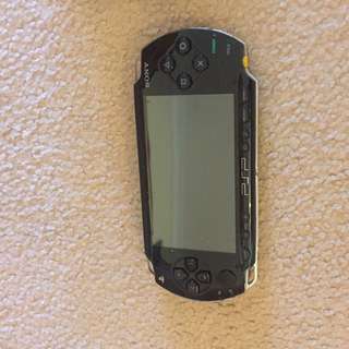 Sony PSP 10/10 condition comes with 2 games