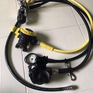 Apeks regulator with octopus